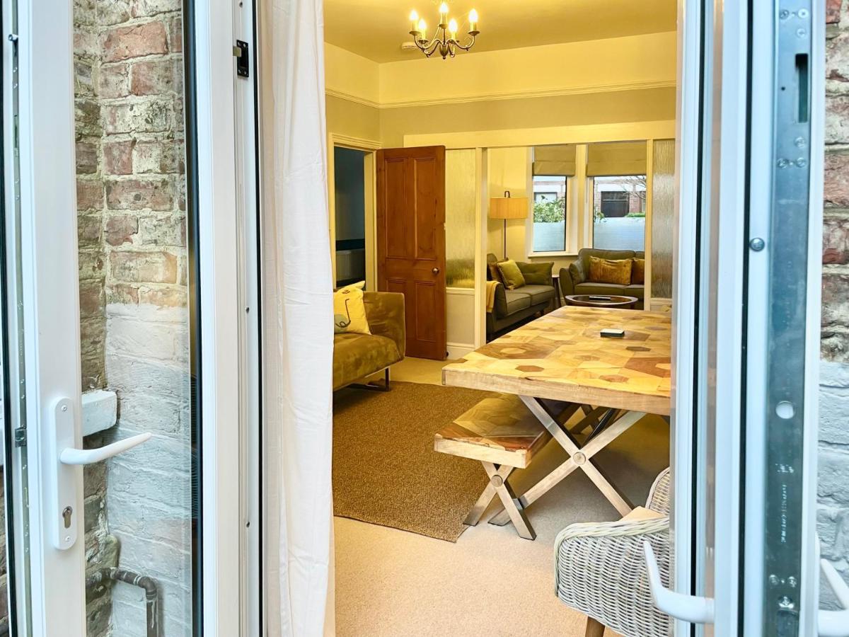 Villa Woodvale York Exterior foto